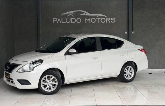 NISSAN VERSA 1.6 16V FLEX SV 4P XTRONIC