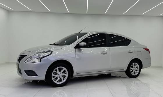 NISSAN VERSA 1.6 16V FLEXSTART SV 4P XTRONIC