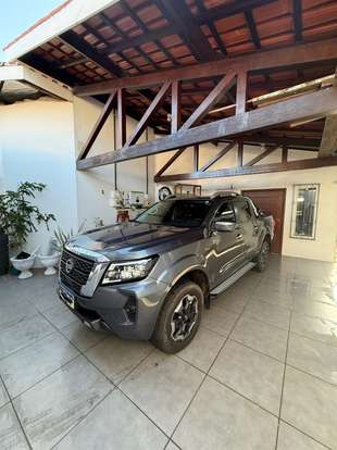 NISSAN-FRONTIER-2024