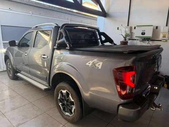 NISSAN-FRONTIER-2024