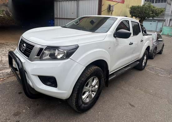 NISSAN-FRONTIER-2021