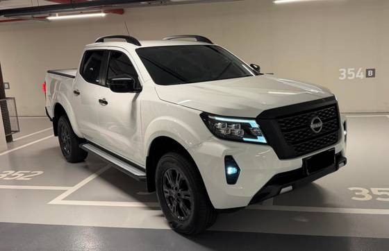 NISSAN FRONTIER 2.3 16V TURBO DIESEL XE CD 4X4 AUTOMÁTICO