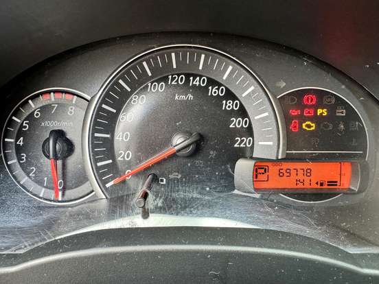 NISSAN-MARCH-2018