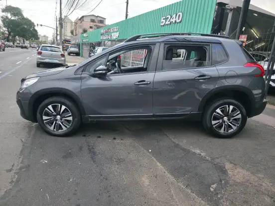 PEUGEOT-2008-2022
