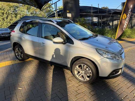 PEUGEOT-2008-2016