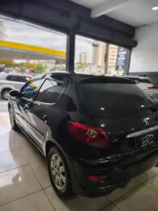 PEUGEOT-207-2010
