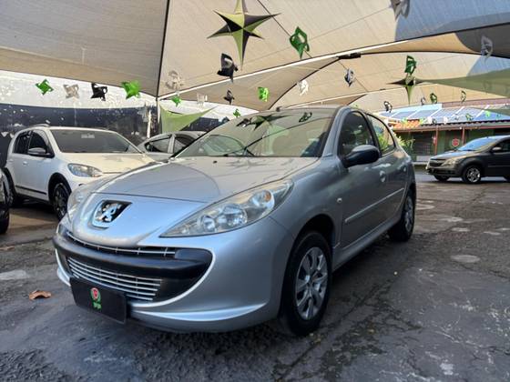PEUGEOT 207 1.4 XR 8V FLEX 4P MANUAL