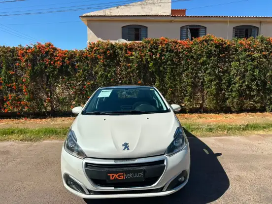 PEUGEOT-208-1.2 ALLURE 12V FLEX 4P MANUAL PEUGEOT-208-2019