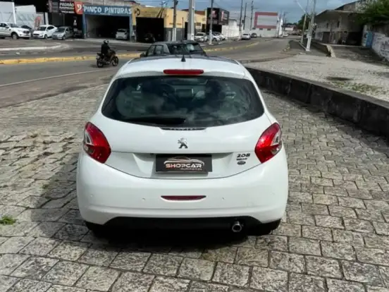 PEUGEOT-208-1.6 ALLURE 16V FLEX 4P AUTOMÁTICO PEUGEOT-208-2015