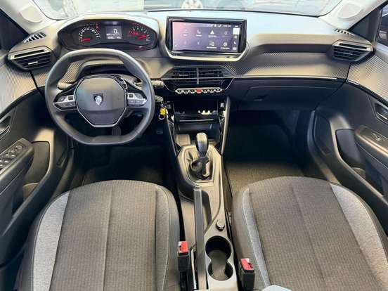 PEUGEOT-208-2024