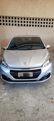 PEUGEOT-208-2018
