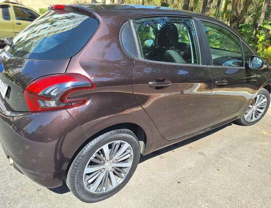 PEUGEOT-208-1.6 GRIFFE 16V FLEX 4P AUTOMÁTICO PEUGEOT-208-2019