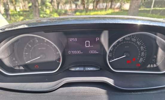 PEUGEOT-208-1.6 GRIFFE 16V FLEX 4P AUTOMÁTICO PEUGEOT-208-2019