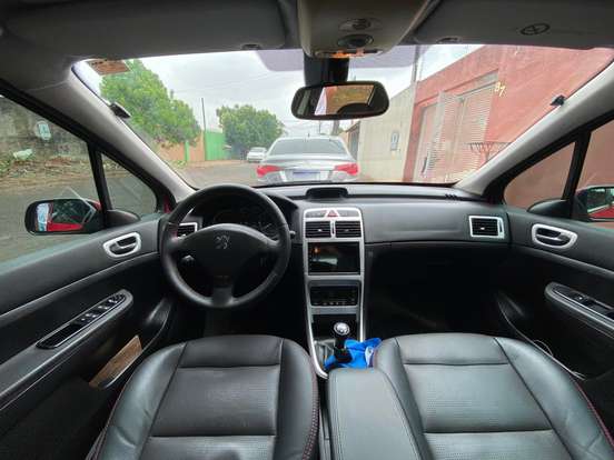 PEUGEOT-307-1.6 PRESENCE PACK 16V FLEX 4P MANUAL PEUGEOT-307-2011