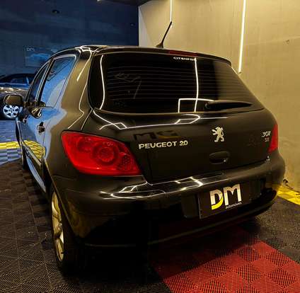 PEUGEOT-307-2010