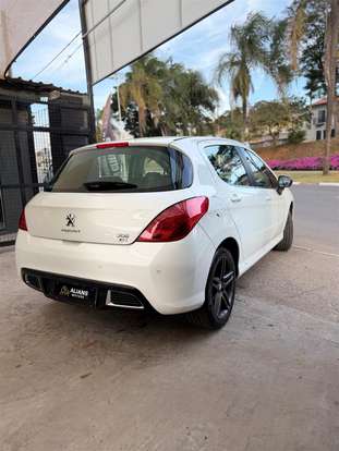 PEUGEOT-308-2015