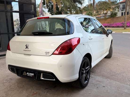 PEUGEOT-308-1.6 GRIFFE THP 16V GASOLINA 4P AUTOMÁTICO PEUGEOT-308-2015