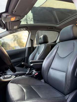 PEUGEOT-308-2015