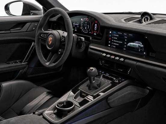 PORSCHE-911-2025