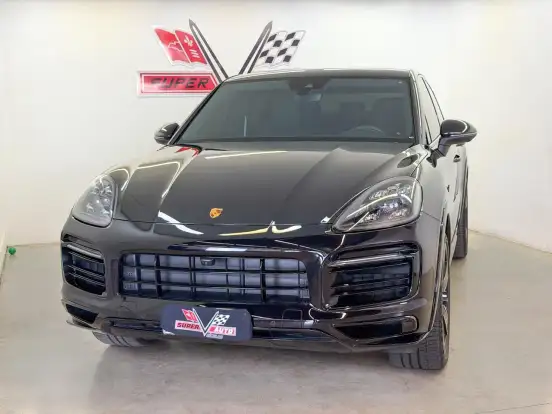 PORSCHE-CAYENNE-2022