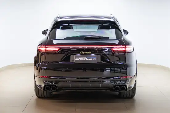 PORSCHE-CAYENNE-2022