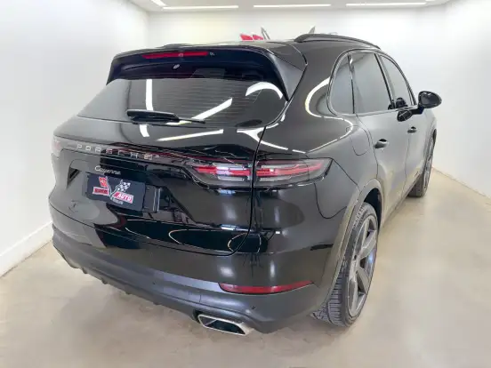 PORSCHE-CAYENNE-2019