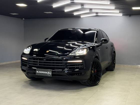 PORSCHE CAYENNE 3.0 V6 E-HYBRID COUPÉ PLATINUM EDITION AWD TIPTRONIC S