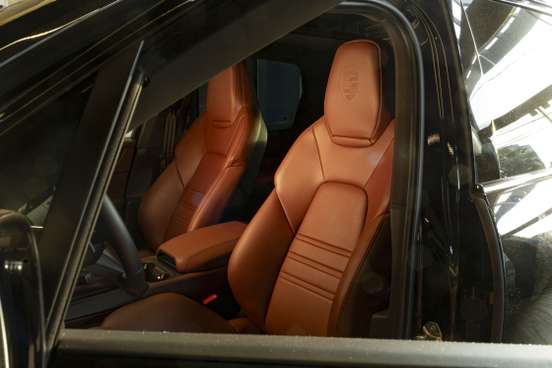 PORSCHE-CAYENNE-2025