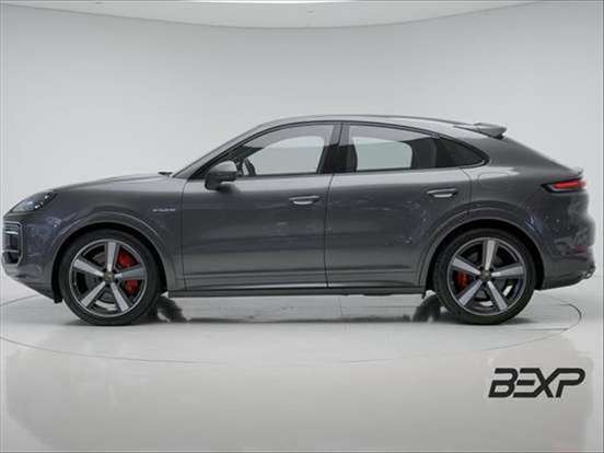 PORSCHE-CAYENNE-2025