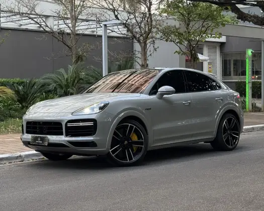 PORSCHE CAYENNE 4.0 V8 E-HYBRID TURBO S COUPÉ AWD TIPTRONIC S PORSCHE CAYENNE 4.0 V8 E-HYBRID TURBO S COUPÉ AWD TIPTRONIC S