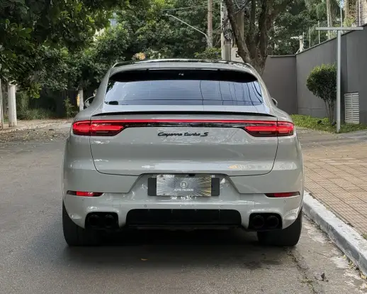 PORSCHE-CAYENNE-2023