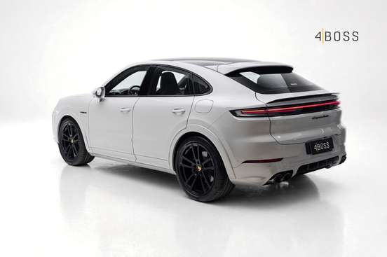 PORSCHE-CAYENNE-2024