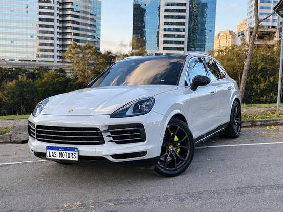 PORSCHE-CAYENNE-2019