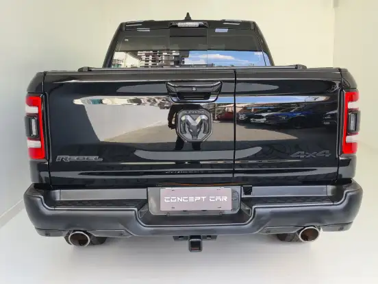 RAM-1500-5.7 V8 GASOLINA REBEL CD 4X4 AUTOMÁTICO RAM-1500-2022