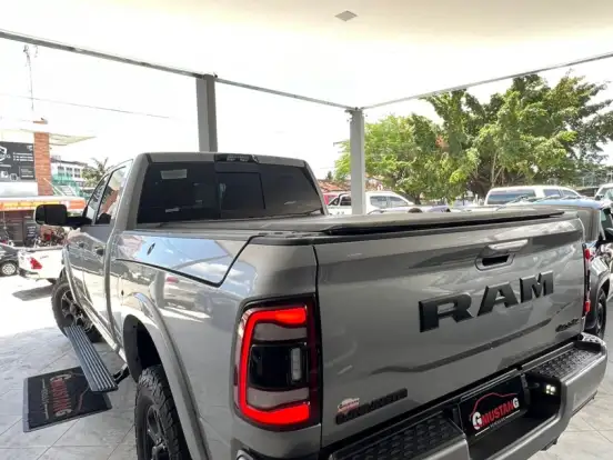 RAM-2500-6.7 I6 TURBO DIESEL NIGHT EDITION CD 4X4 AUTOMÁTICO RAM-2500-2021