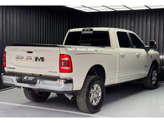 RAM-2500-6.7 I6 TURBO DIESEL LARAMIE CD 4X4 AUTOMÁTICO RAM-2500-2023