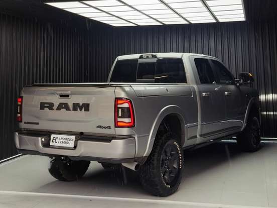 RAM-2500-6.7 I6 TURBO DIESEL NIGHT EDITION CD 4X4 AUTOMÁTICO RAM-2500-2022