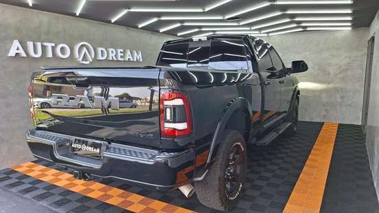 RAM-2500-6.7 I6 TURBO DIESEL NIGHT EDITION CD 4X4 AUTOMÁTICO RAM-2500-2020