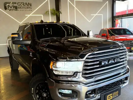 RAM-3500-6.7 I6 TURBO DIESEL LIMITED LONGHORN CD 4X4 AUTOMÁTICO RAM-3500-2023