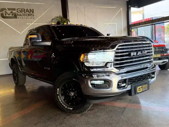 RAM-3500-6.7 I6 TURBO DIESEL LIMITED LONGHORN CD 4X4 AUTOMÁTICO RAM-3500-2023