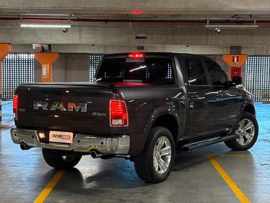 RAM-CLASSIC-5.7 V8 GASOLINA LARAMIE CD 4X4 AUTOMÁTICO RAM-CLASSIC-2023