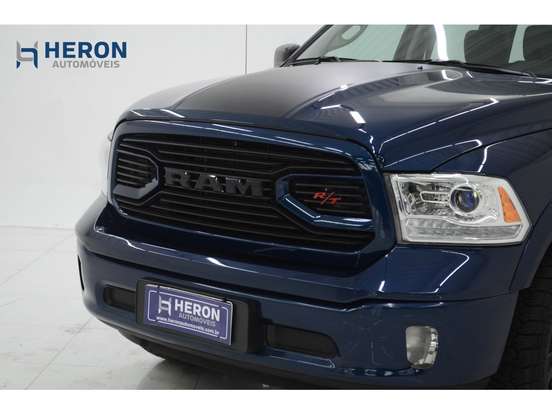 RAM-CLASSIC-5.7 V8 GASOLINA LARAMIE CD 4X4 AUTOMÁTICO RAM-CLASSIC-2023