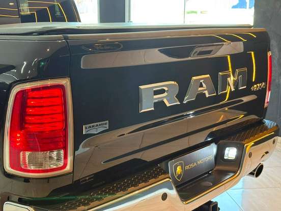 RAM-CLASSIC-5.7 V8 GASOLINA LARAMIE CD 4X4 AUTOMÁTICO RAM-CLASSIC-2022