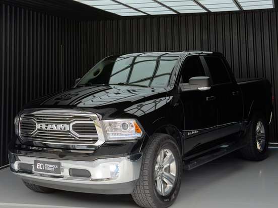 RAM-CLASSIC-5.7 V8 GASOLINA LARAMIE NIGHT EDITION CD 4X4 AUTOMÁTICO RAM-CLASSIC-2023