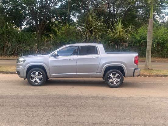 RAM-RAMPAGE-2.0 TURBO DIESEL LARAMIE 4X4 AUTOMÁTICO RAM-RAMPAGE-2023