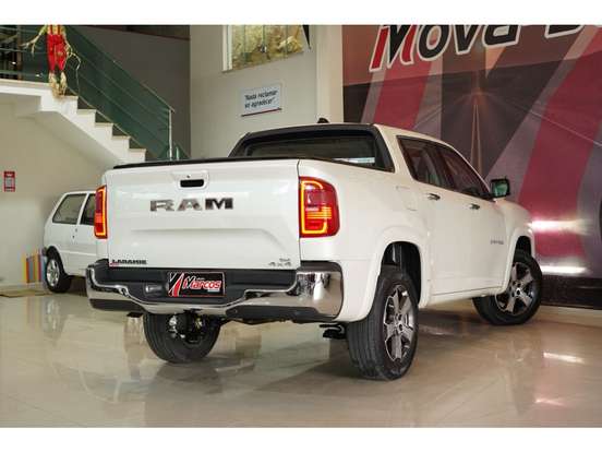 RAM-RAMPAGE-2.0 TURBO DIESEL LARAMIE 4X4 AUTOMÁTICO RAM-RAMPAGE-2023