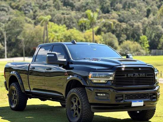 RAM-2500-6.7 I6 TURBO DIESEL LARAMIE CD 4X4 AUTOMÁTICO RAM-2500-2023