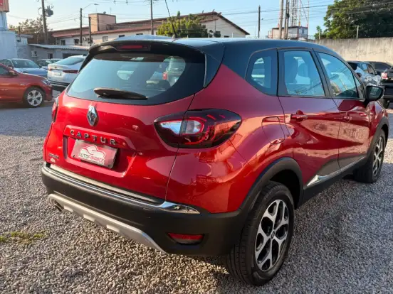 RENAULT-CAPTUR-1.6 16V SCE FLEX BOSE X-TRONIC RENAULT-CAPTUR-2020