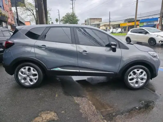 RENAULT-CAPTUR-1.6 16V SCE FLEX ZEN MANUAL RENAULT-CAPTUR-2017
