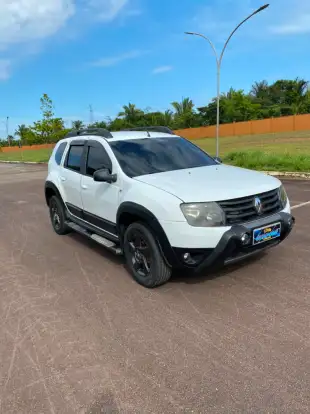 RENAULT-DUSTER-2014